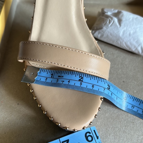 Upton Natural platform heels for petite woman size 2.5 or can fit a girl 1 - Picture 12 of 14